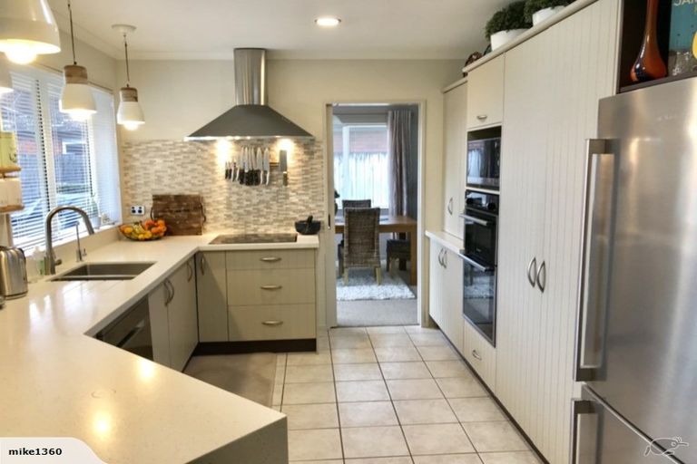 Photo of property in 21 Merlin Close, Huntington, Hamilton, 3210