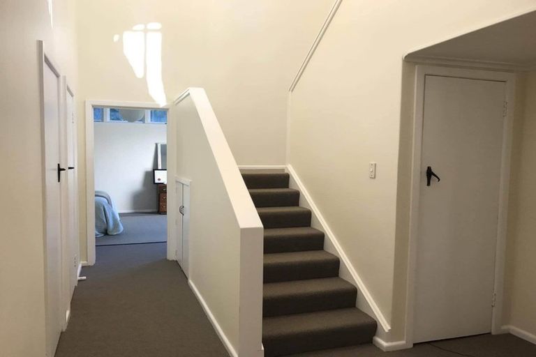 Photo of property in 22 France Road, Bluff Hill, Napier, 4110