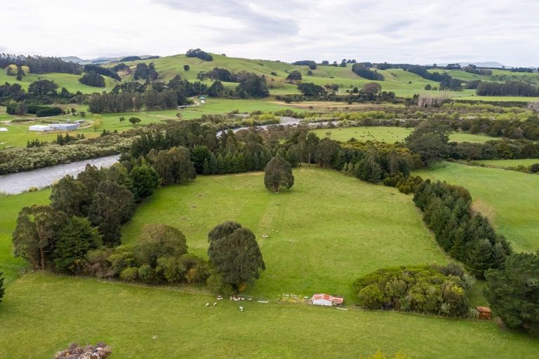 Photo of property in 960 Norfolk Road, Upper Plain, Carterton, 5791