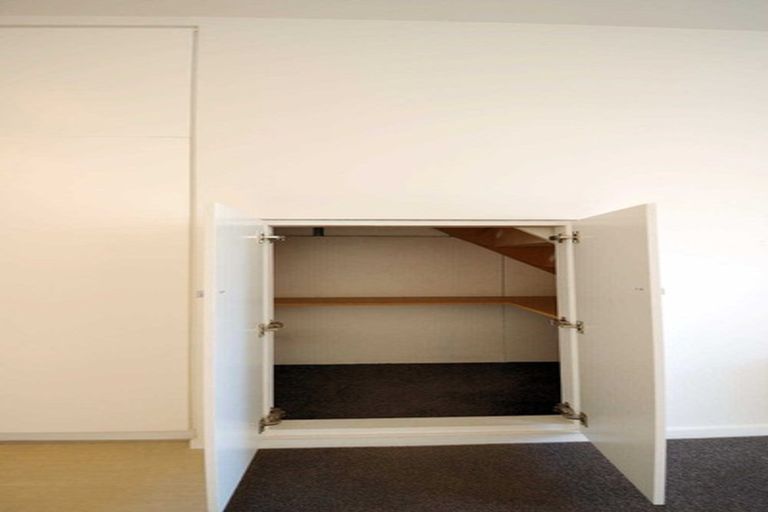 Photo of property in 20/10 North Avon Road, Richmond, Christchurch, 8013