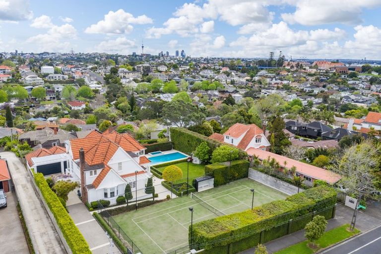 Photo of property in 144 Orakei Road, Remuera, Auckland, 1050