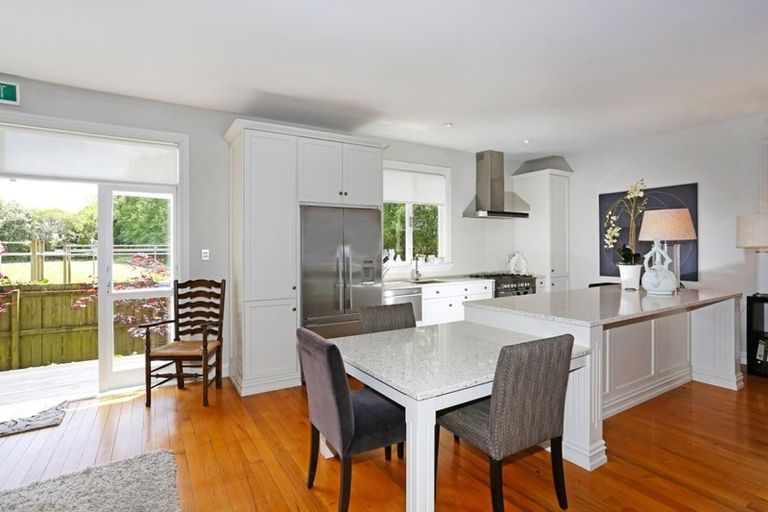 Photo of property in 458 Karaka Road, Karaka, Papakura, 2580