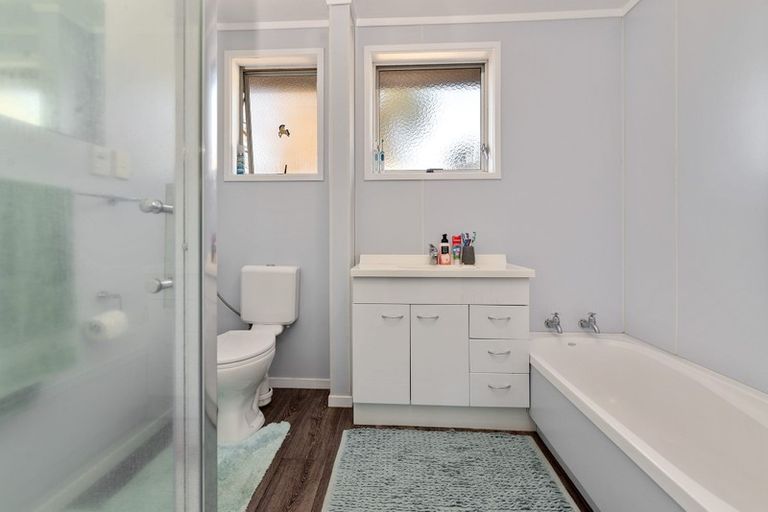 Photo of property in 11 Onyx Place, Pukehangi, Rotorua, 3015