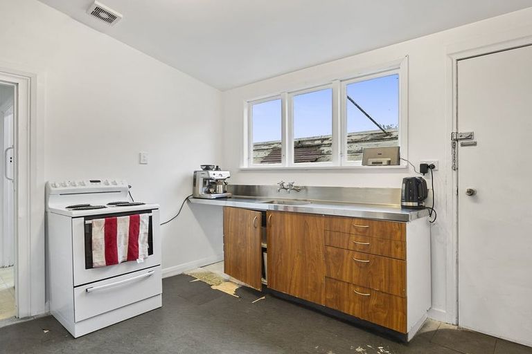 Photo of property in 69 Burns Street, South Dunedin, Dunedin, 9012