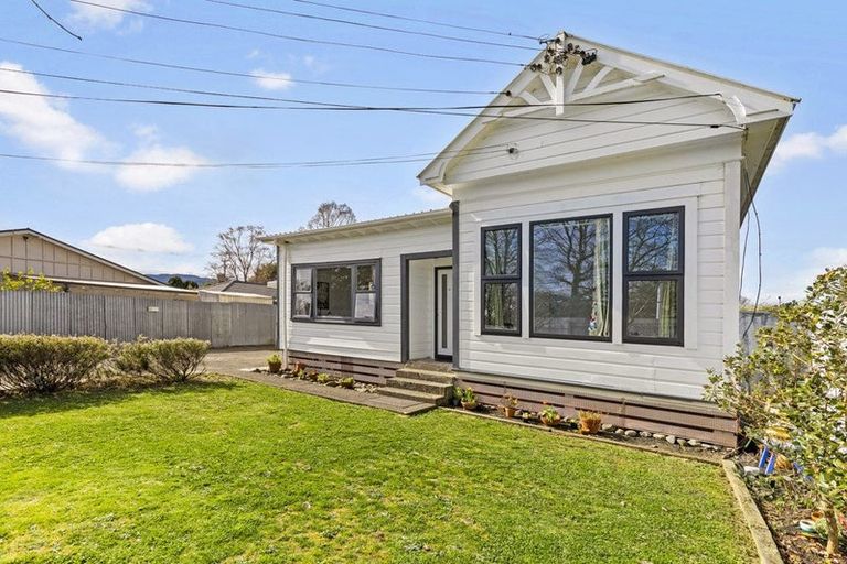 Photo of property in 81a Ward Street, Wallaceville, Upper Hutt, 5018