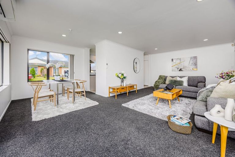 Photo of property in 329 Mahia Road, Weymouth, Auckland, 2103