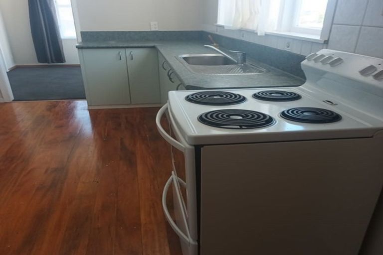 Photo of property in 9 Glenamoy Crescent, Johnsonville, Wellington, 6037