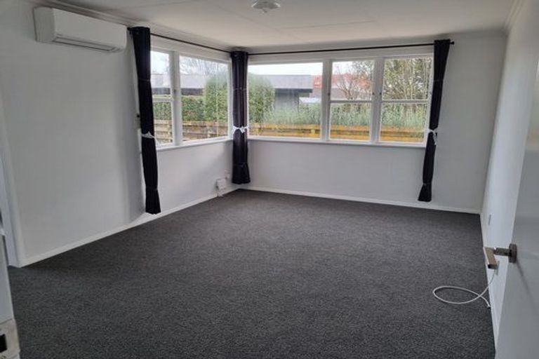 Photo of property in 9 Dampier Avenue, Awapuni, Palmerston North, 4412