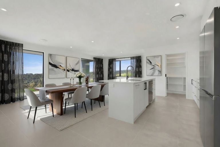 Photo of property in 717 Millbrook Road, Waipu, 0582