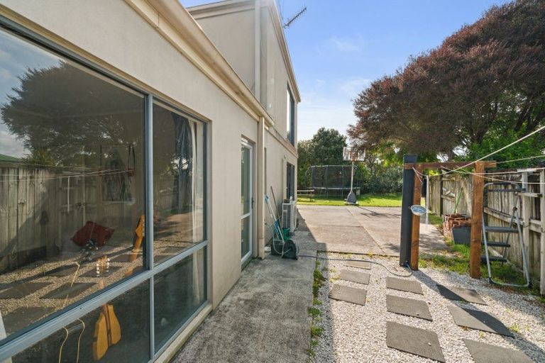 Photo of property in 26 Lamia Grove, Papamoa Beach, Papamoa, 3118