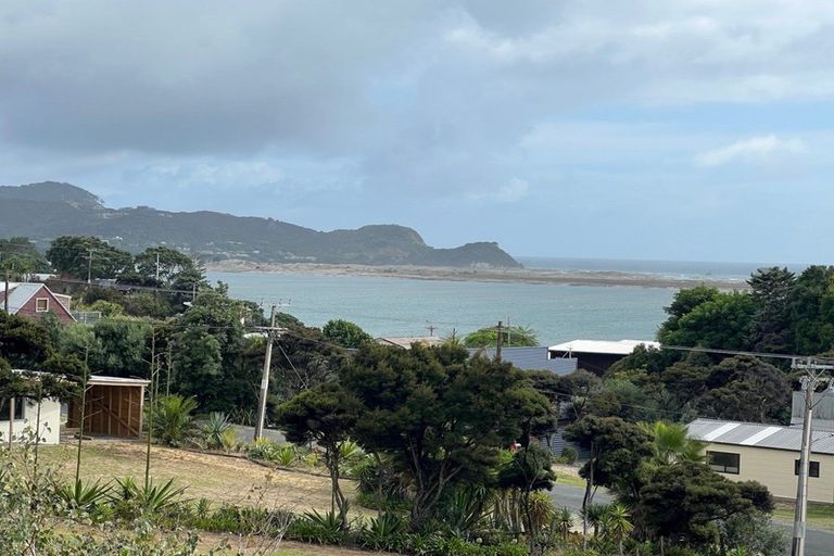 Photo of property in 64 Cheviot Street, Mangawhai Heads, Mangawhai, 0505