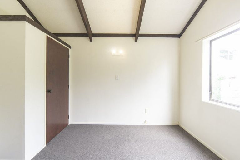 Photo of property in 109 Shakespeare Street, Leamington, Cambridge, 3432