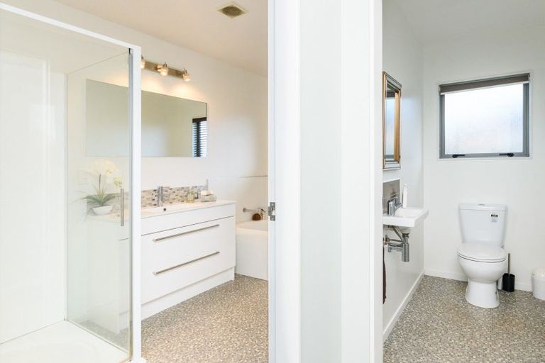 Photo of property in 14 Stonebridge Heights, Feilding, 4702