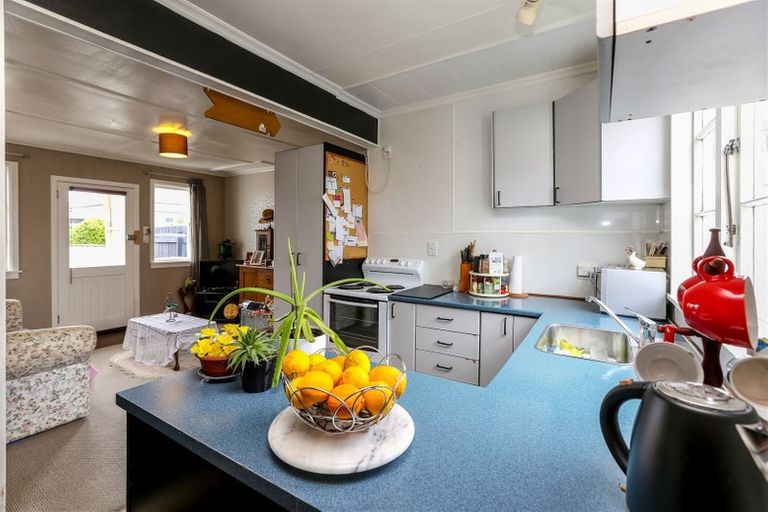 Photo of property in 14/2 Karamu Street, Strandon, New Plymouth, 4312