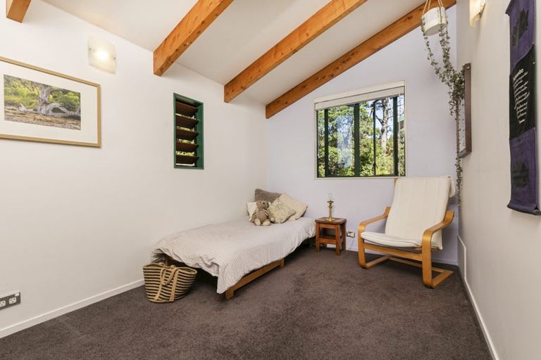 Photo of property in 3 Tree Fern Trail, Campbells Bay, Auckland, 0630