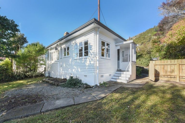 Photo of property in 52 Campbell Street, Nelson South, Nelson, 7010