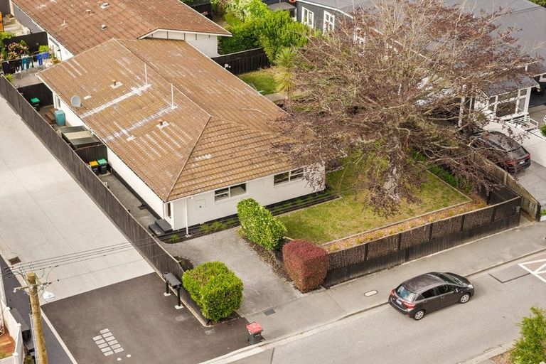 Photo of property in 1/82 Holly Road, St Albans, Christchurch, 8014