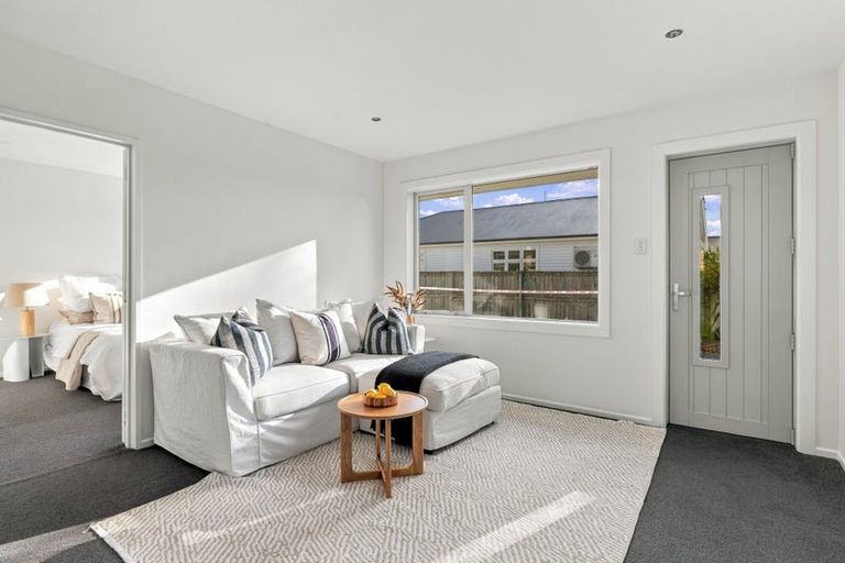 Photo of property in 1/52 North Avon Road, Richmond, Christchurch, 8013