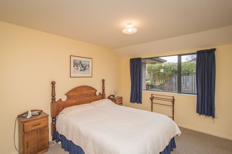 Photo of property in 8 Hillview Place, Pleasant Point, 7903