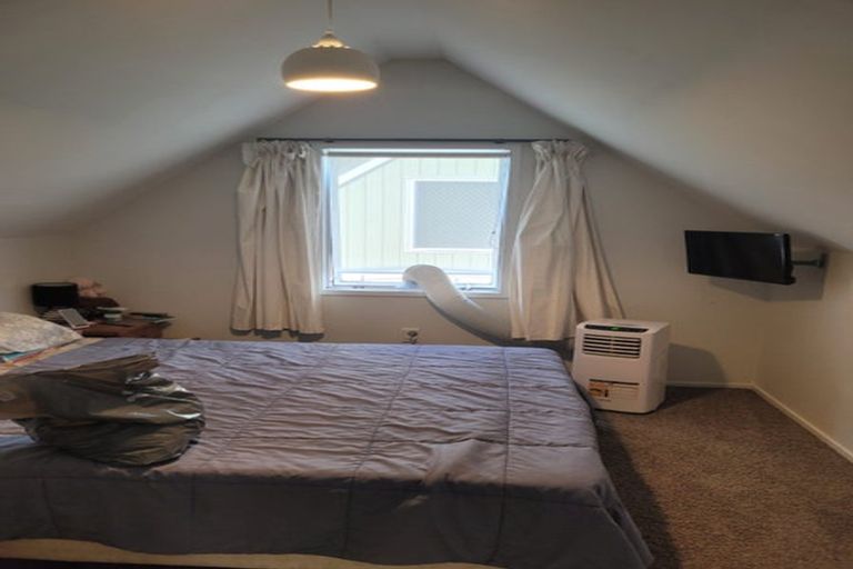 Photo of property in 23b Hendry Avenue, Hillsborough, Auckland, 1042