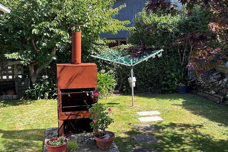 Photo of property in 9a Holden Avenue, Holdens Bay, Rotorua, 3010