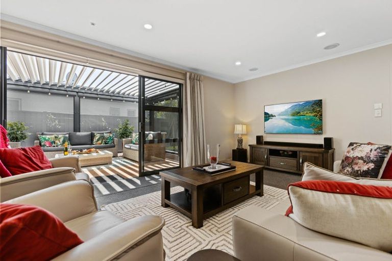 Photo of property in 18 Sunhaven Cove, Cromwell, 9310