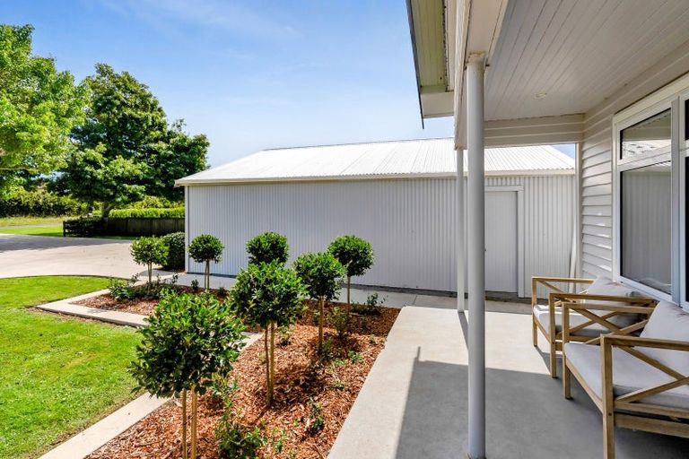 Photo of property in 2 Snell Road, Tikorangi, Waitara, 4383