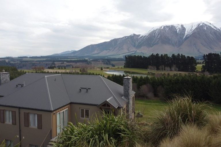 Photo of property in 623 Coleridge Road, Windwhistle, Hororata, 7572