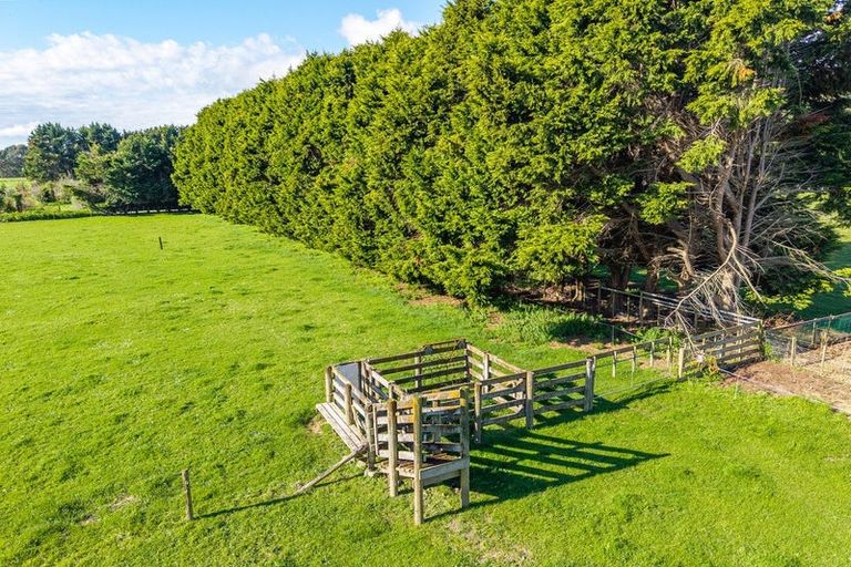 Photo of property in 108 Greenwood Boulevard, Otaki, 5512