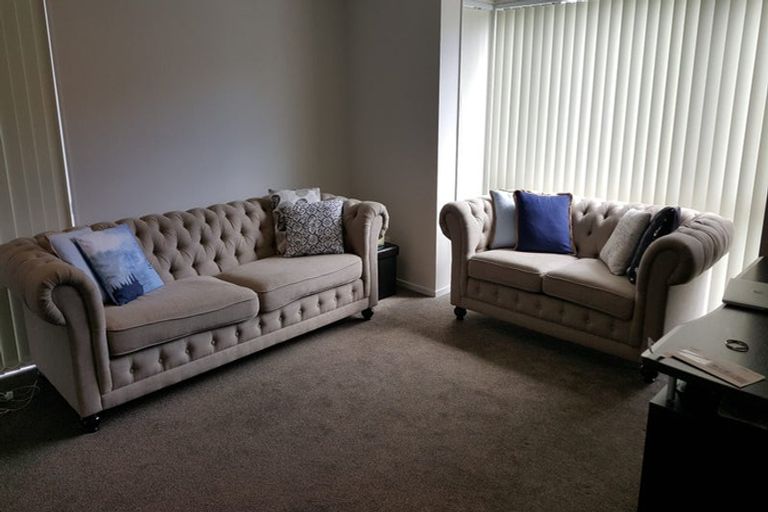 Photo of property in 2/33 Treestump Road, Takanini, 2112