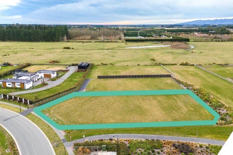 Photo of property in 129 Silver Peaks Drive, West Melton, 7618