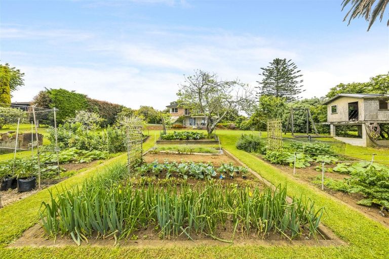 Photo of property in 43a Youngs Road, Papakura, 2110