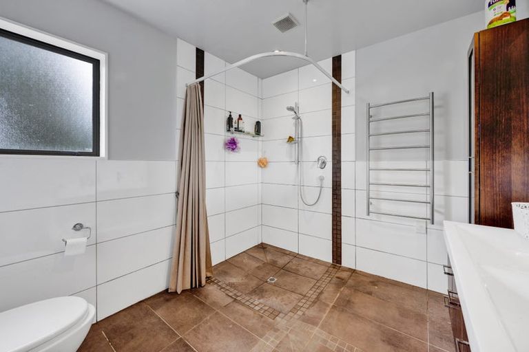 Photo of property in 17 Weld Street, Normanby, Hawera, 4614