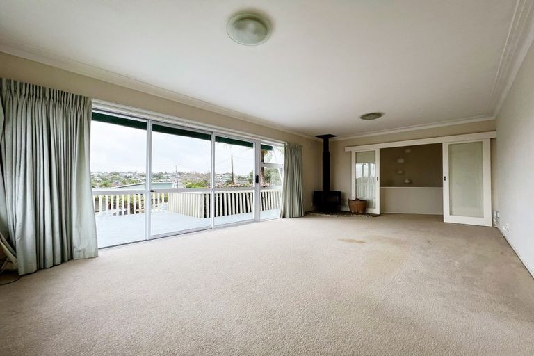 Photo of property in 53 Stanley Avenue, Milford, Auckland, 0620