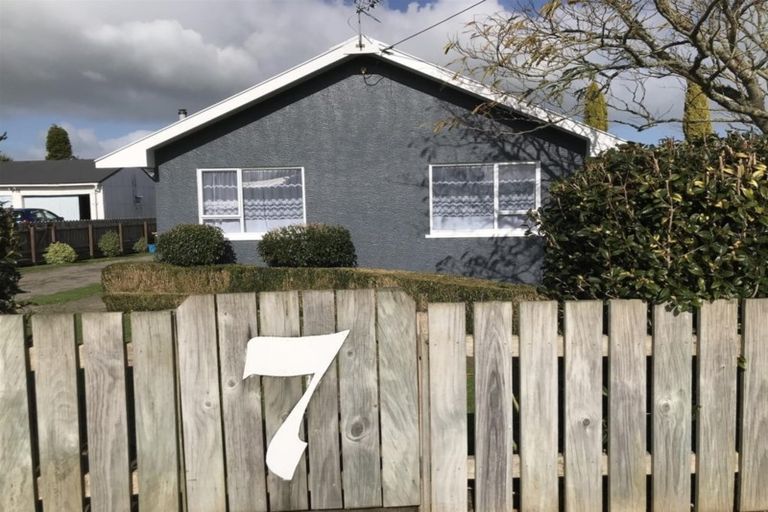 Photo of property in 7 George Street, Eltham, 4322