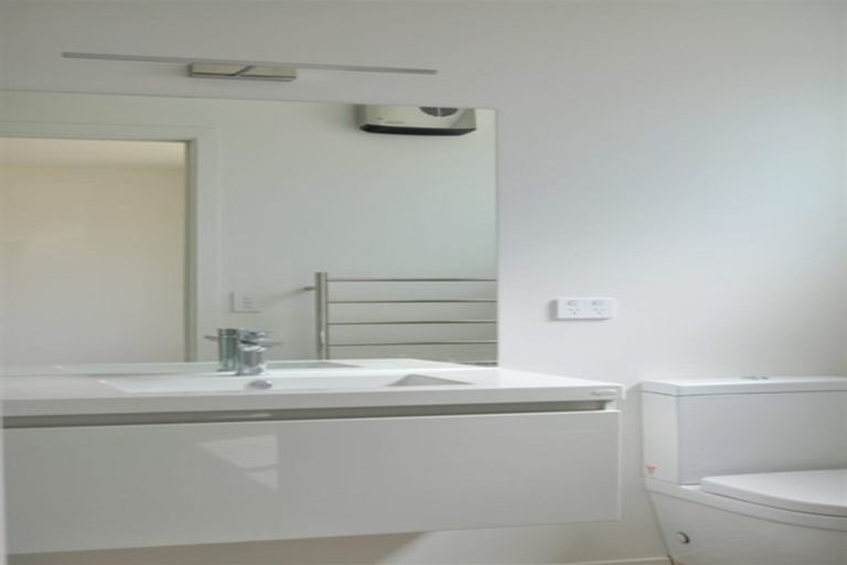 Photo of property in 40 Obelisk Street, Wanaka, 9305