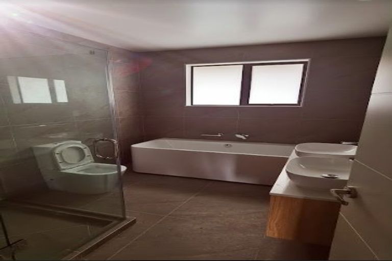 Photo of property in 14 Woodridge Drive, Stanmore Bay, Whangaparaoa, 0932