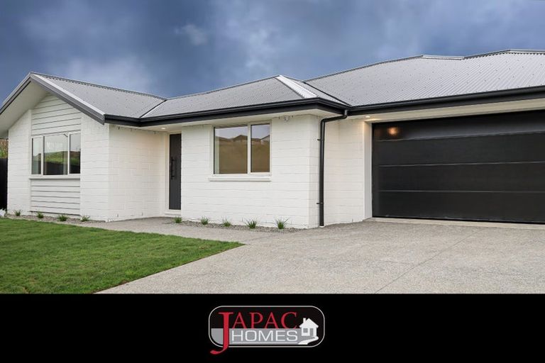 Photo of property in 108 Freedom Drive, Kelvin Grove, Palmerston North, 4470
