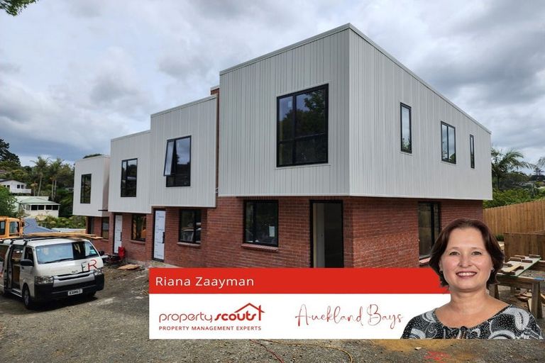 Photo of property in 19a Pavola Grove, Glenfield, Auckland, 0629