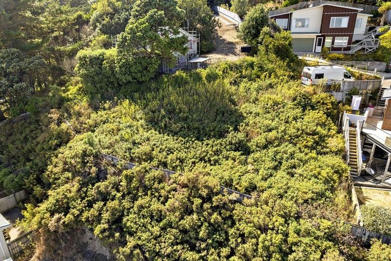 Photo of property in 6 Kastos Way, Strathmore Park, Wellington, 6022