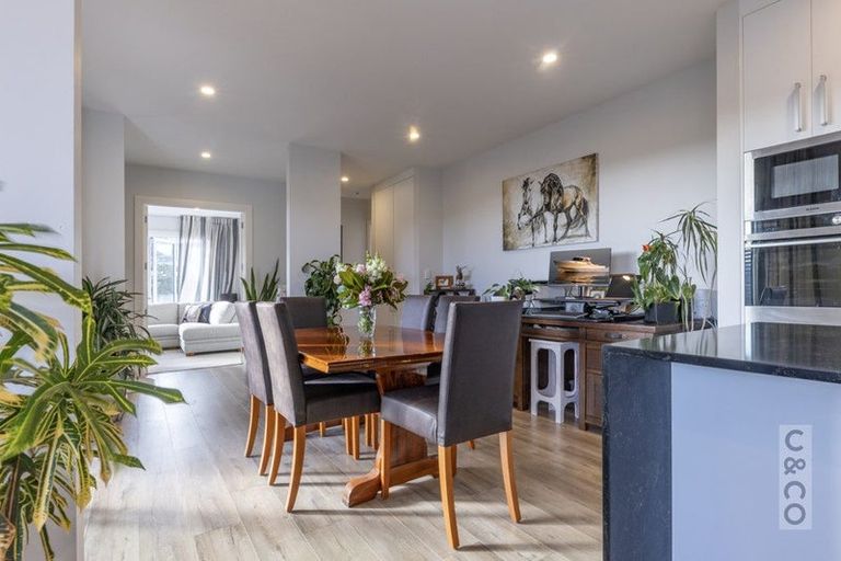 Photo of property in 121 Tapu Road, Huapai, Kumeu, 0810