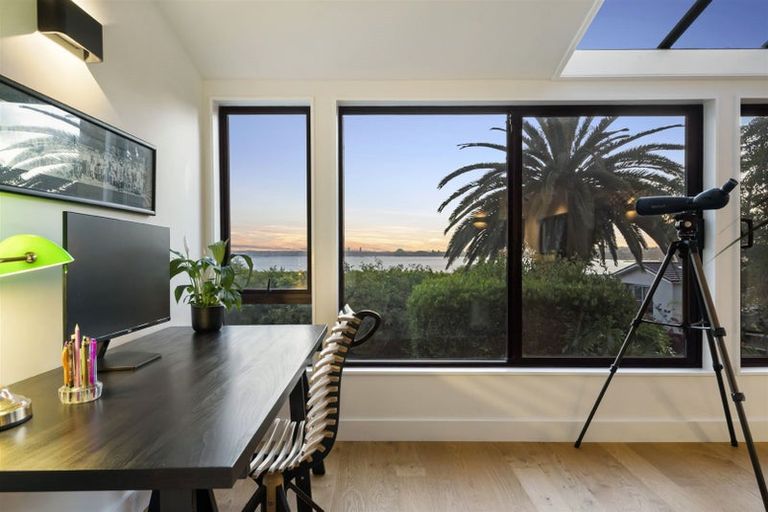 Photo of property in 3/30 Walter Street, Hauraki, Auckland, 0622