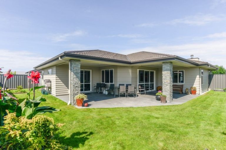 Photo of property in 50 Kapiti Drive, Poraiti, Napier, 4112