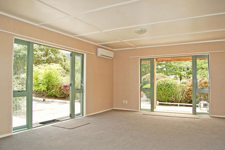 Photo of property in 263 Gibbons Road, Kaiwaka, 0573