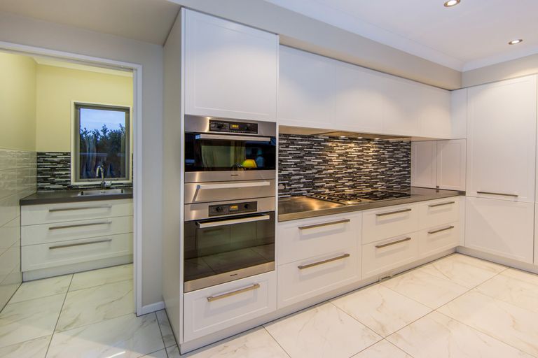 Photo of property in 15 Breton Close, Northwood, Christchurch, 8051