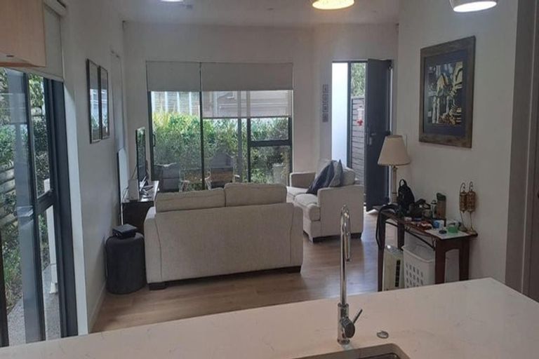 Photo of property in 11 Pennant Street, Long Bay, Auckland, 0630