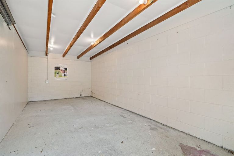 Photo of property in 112 Hamilton Avenue, Ilam, Christchurch, 8041