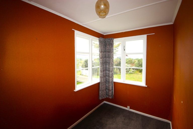 Photo of property in 5 Warwick Street, Tapanui, 9522