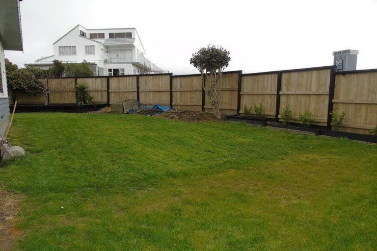 Photo of property in 8 Glen Alton Avenue, Paparangi, Wellington, 6037