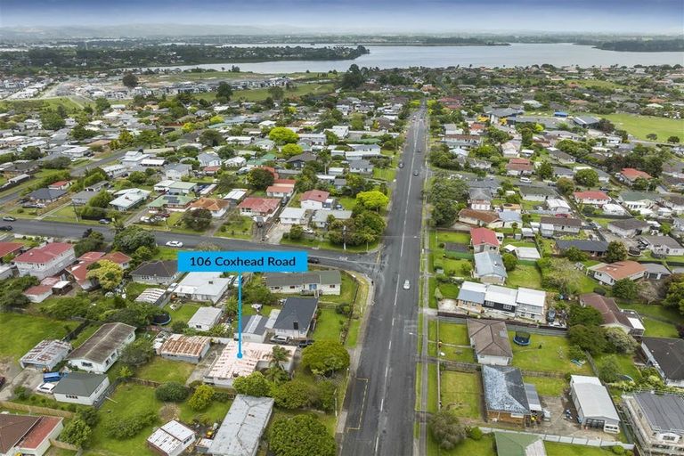 Photo of property in 106 Coxhead Road, Wattle Downs, Auckland, 2103